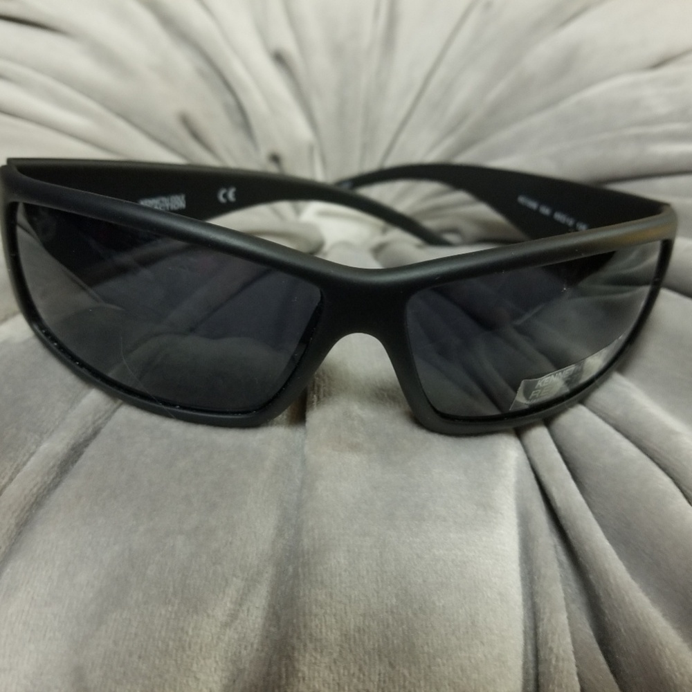 Kenneth Cole sunglasses